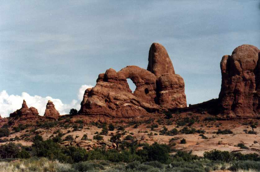 Arches9.jpg (46099 octets)