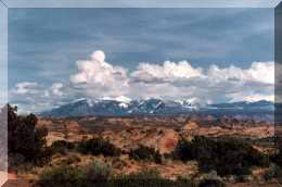 Arches5.jpg (7017 octets)