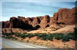 Arches7.jpg (8574 octets)