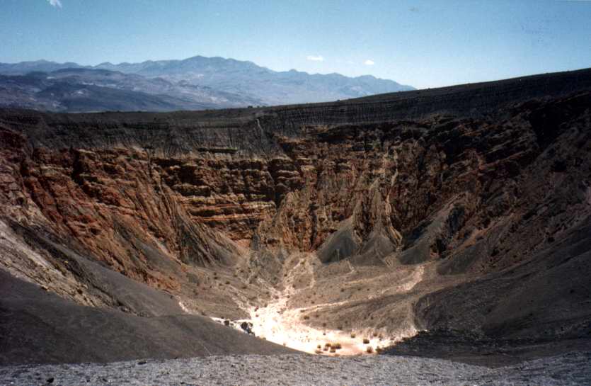 DEATHVALLEY11.JPG (54065 octets)