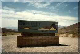 DEATHVALLEY.JPG (6305 octets)
