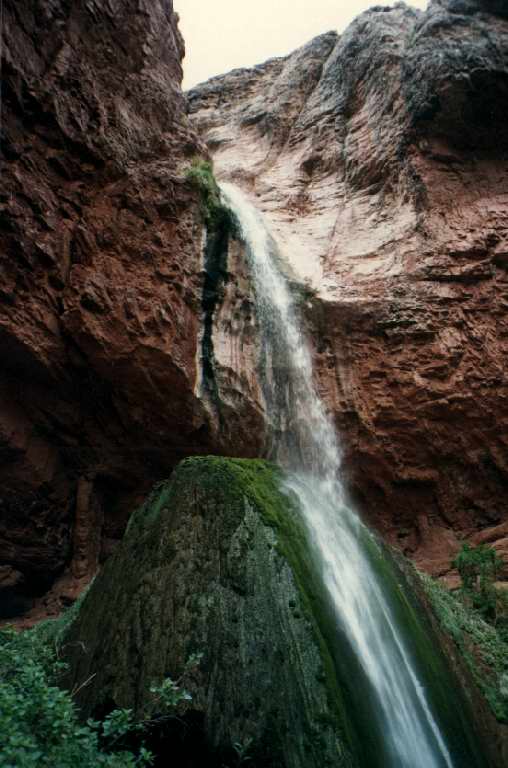 GRAND_CANYON15.JPG (76823 octets)