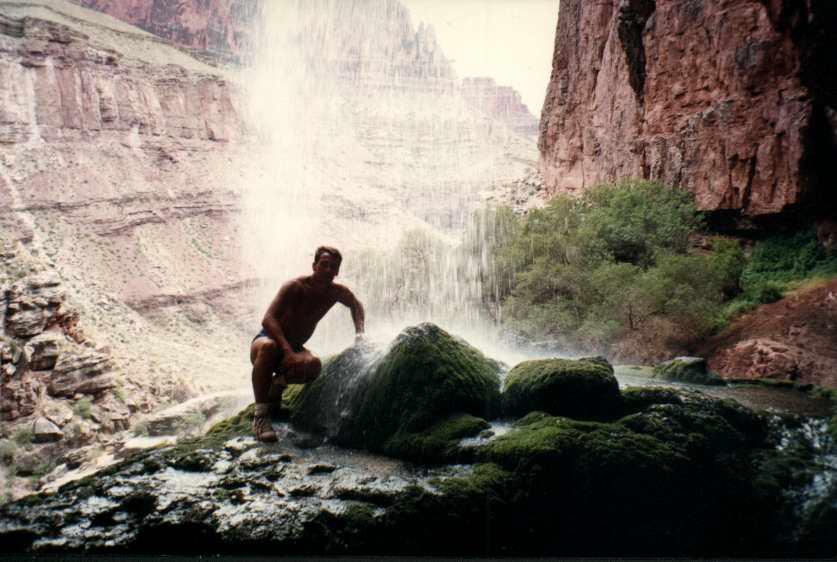 GRAND_CANYON9.JPG (74705 octets)